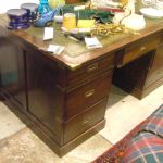 389 8072 WRITING DESK